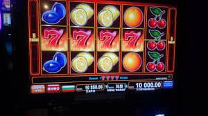 Live Roulette Game Show မြန်မာ ကာစီနို streaming